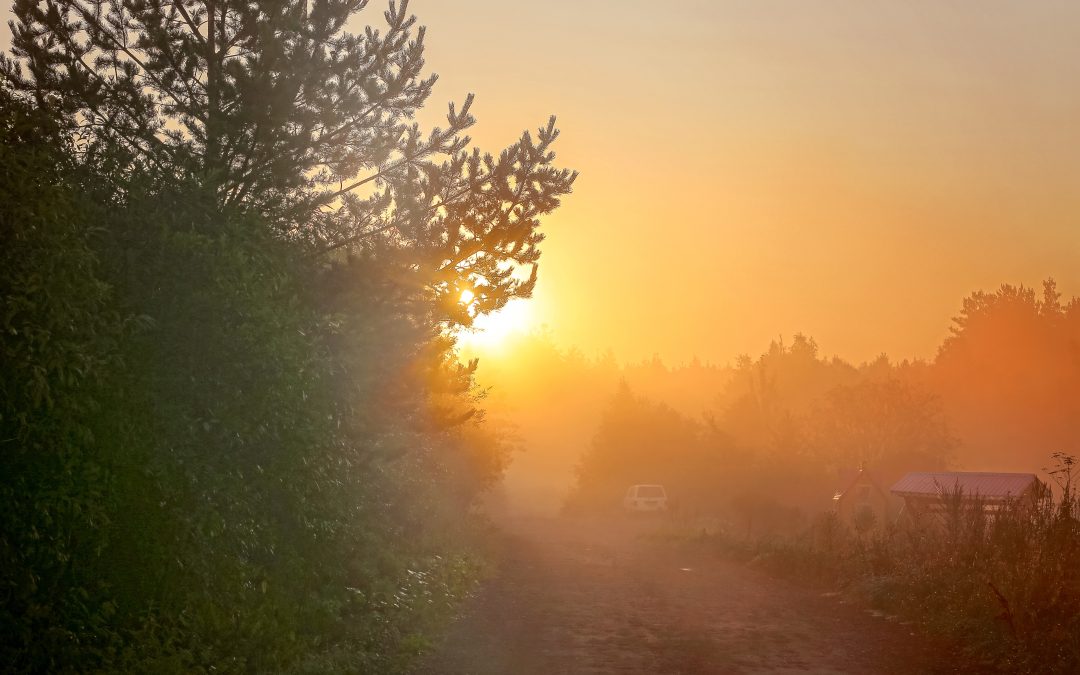Previsão do tempo: frio mais intenso se aproxima do Brasil e o tempo permanece seco em várias regiões.