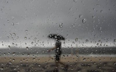 Outubro deve encerrar com inversão de chuvas e frente fria