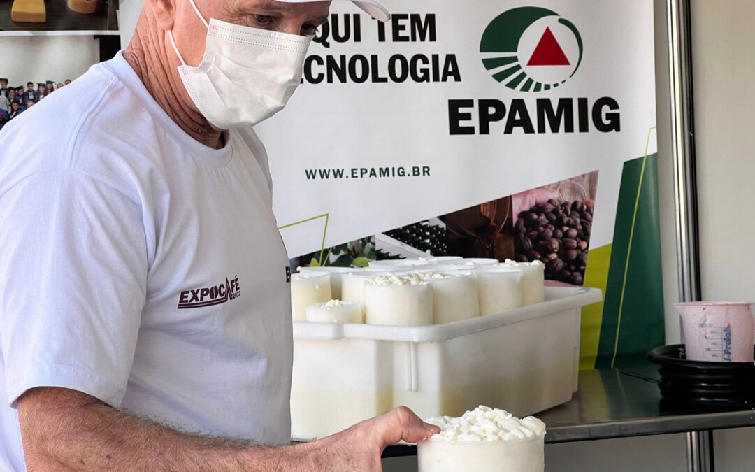 Epamig traz mini usina de leite para Expocafé