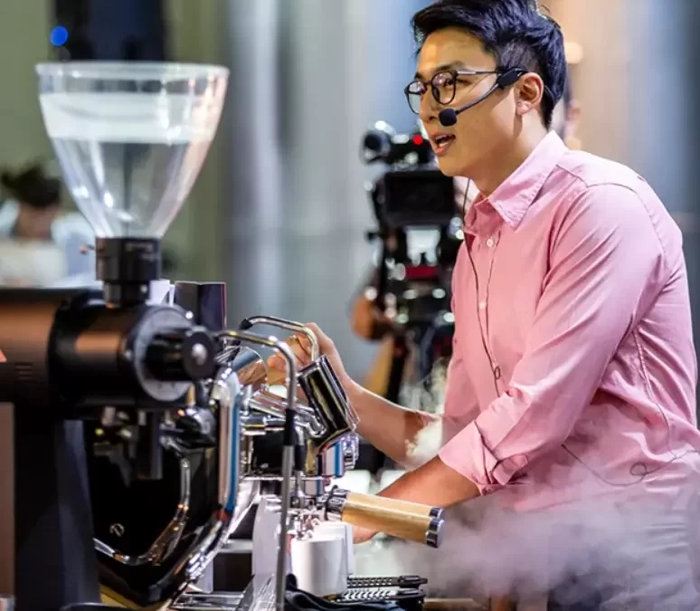 Brasileiros competem em campeonato mundial de café