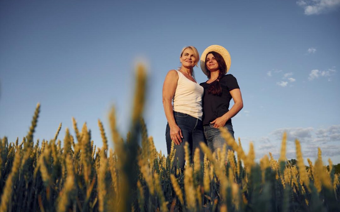 Pronaf Mulher: linha de crédito especial para produtoras rurais com taxa de juros de 4% ao ano.