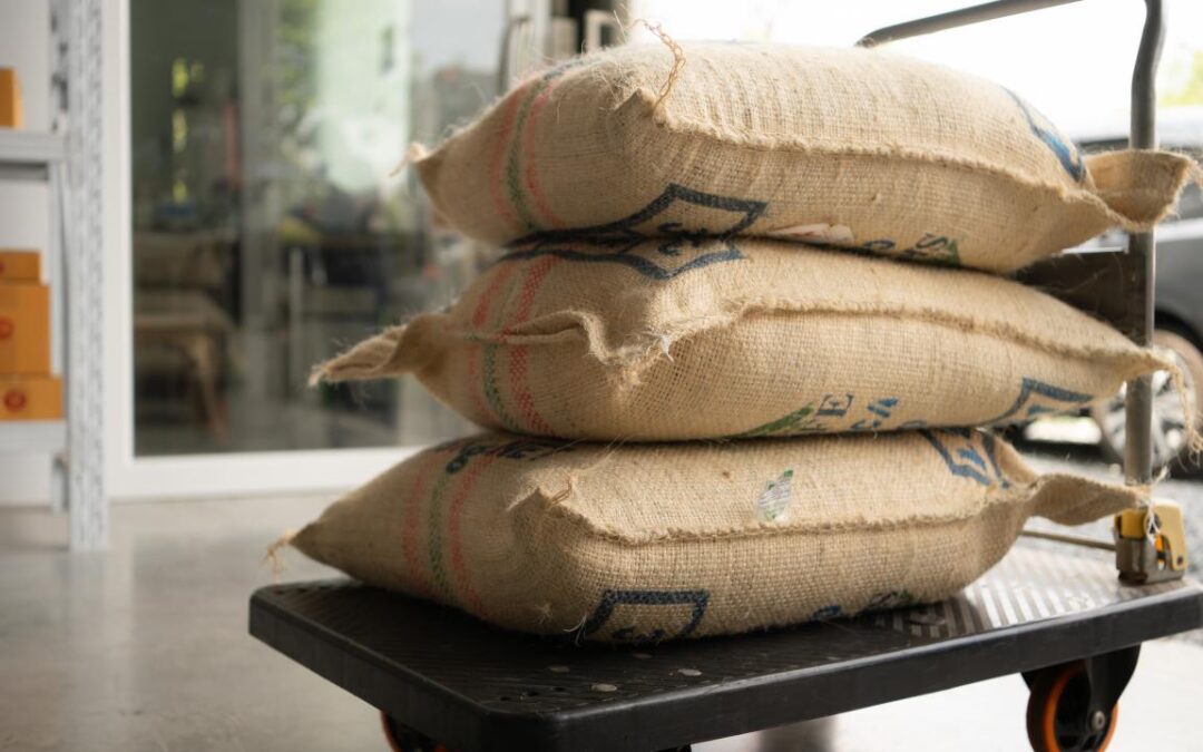 CAFÉ: Exportação brasileira registra queda de 10%