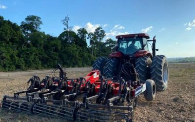 Implemento para distribuição localizada de insumos é destaque na Coopercitrus Expo